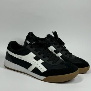 Skechers Black and White Retro Sneakers with Mesh Upper